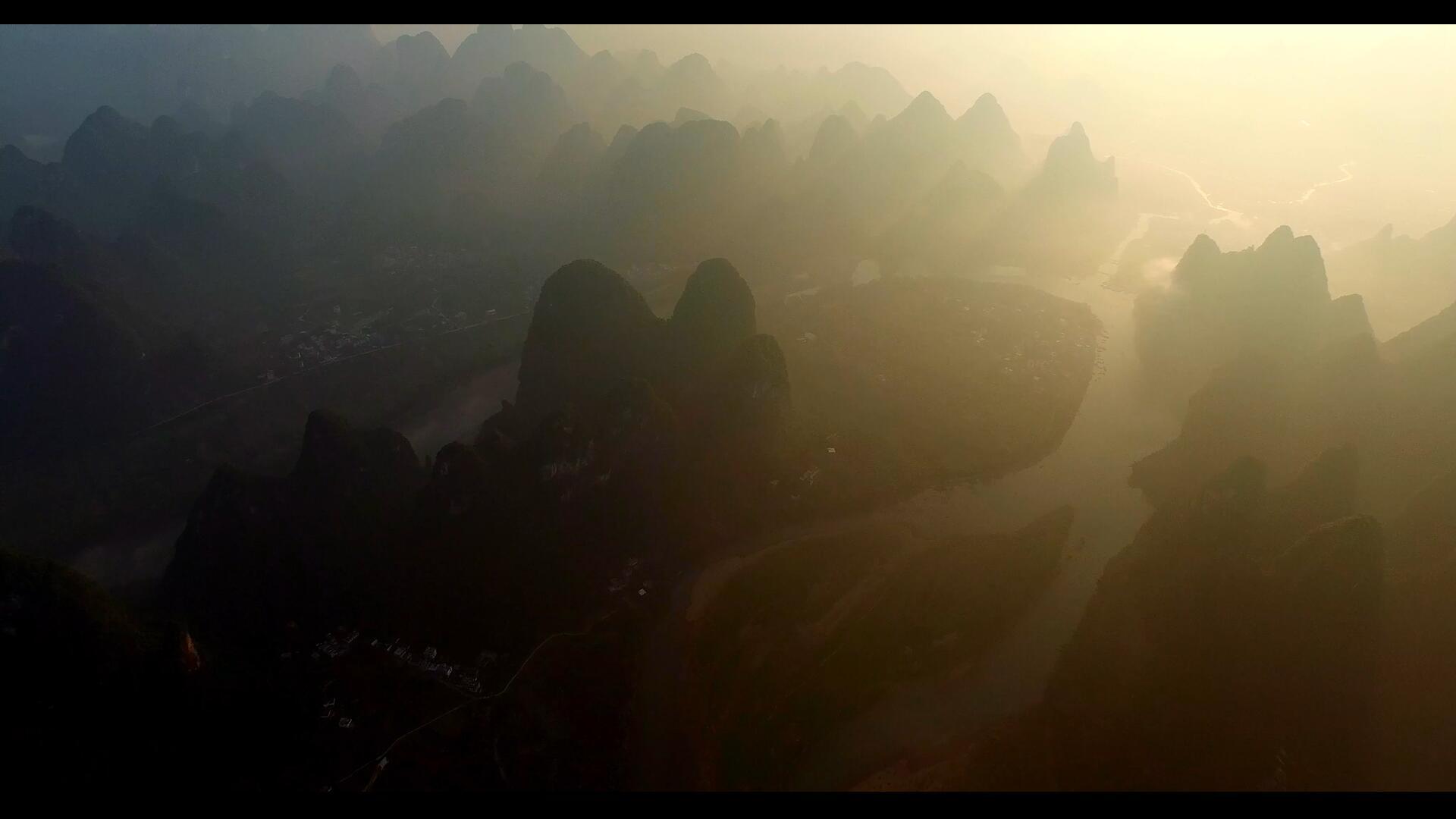 桂林山水甲天下视频的预览图