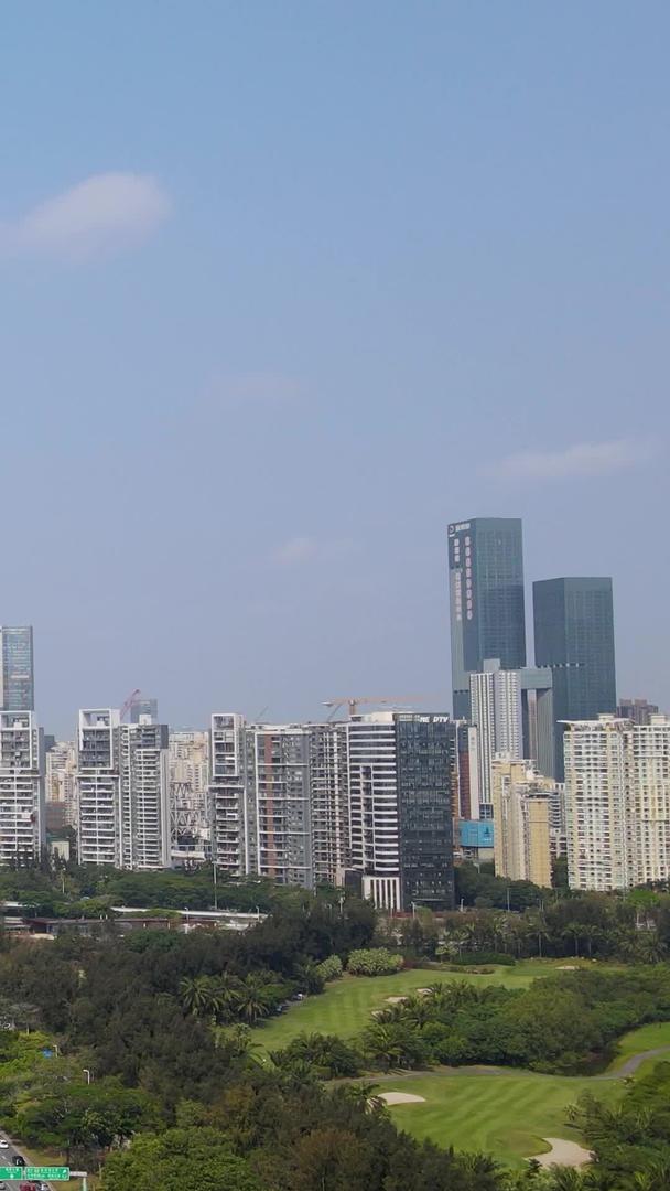 深圳南山区城市航拍天际线视频的预览图