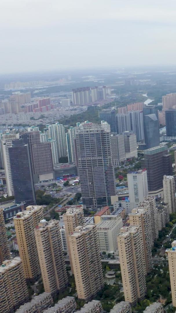 江苏淮安城市航拍建筑群视频视频的预览图