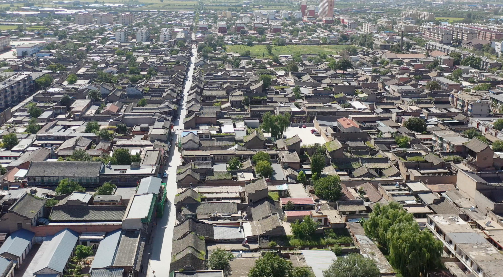 山西祁县昭馀古城全景航拍4K视频视频的预览图