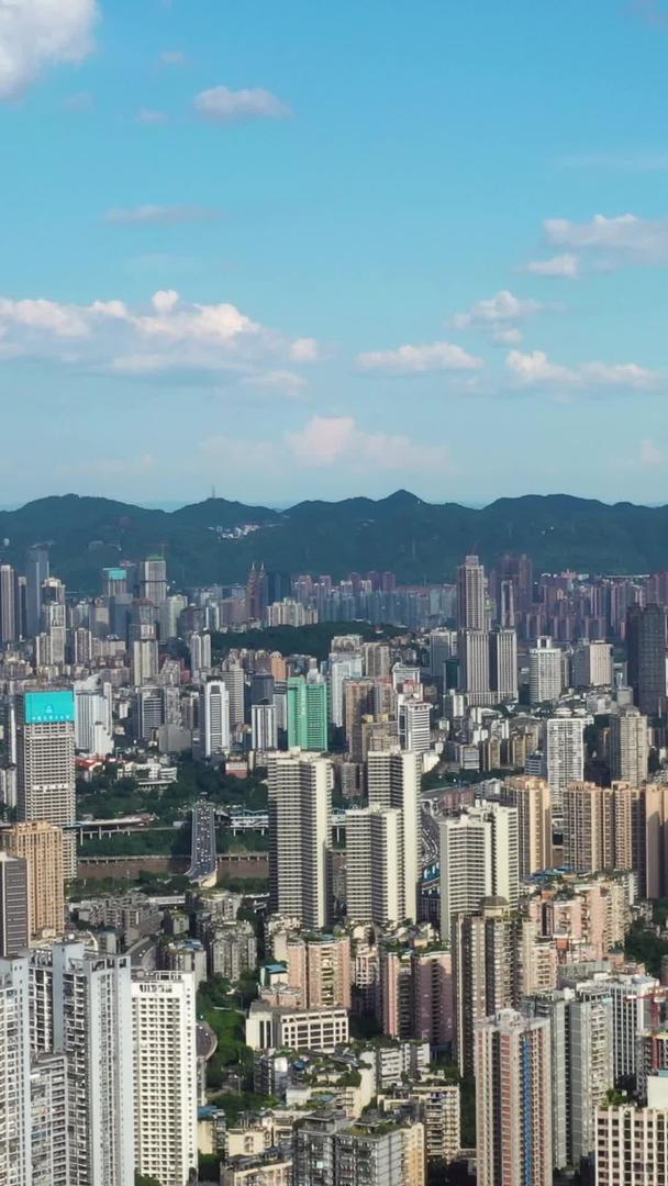 重庆蓝天全景航拍素材视频的预览图