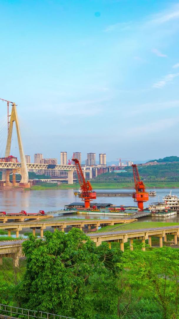 重庆茄子溪货运码头延迟材料视频的预览图