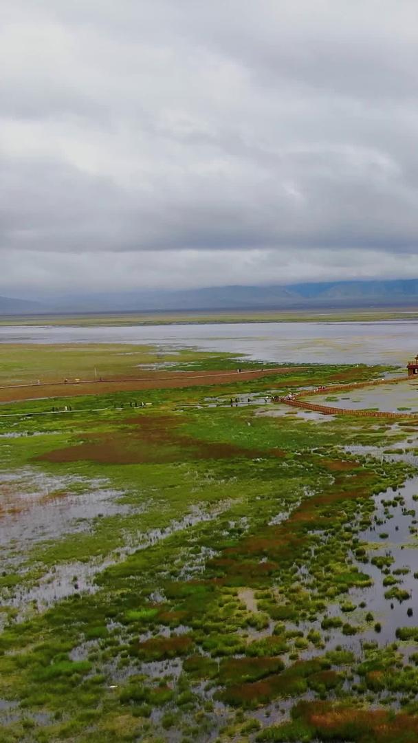 海湖旅游景区甘南旅游景点航拍视频视频的预览图