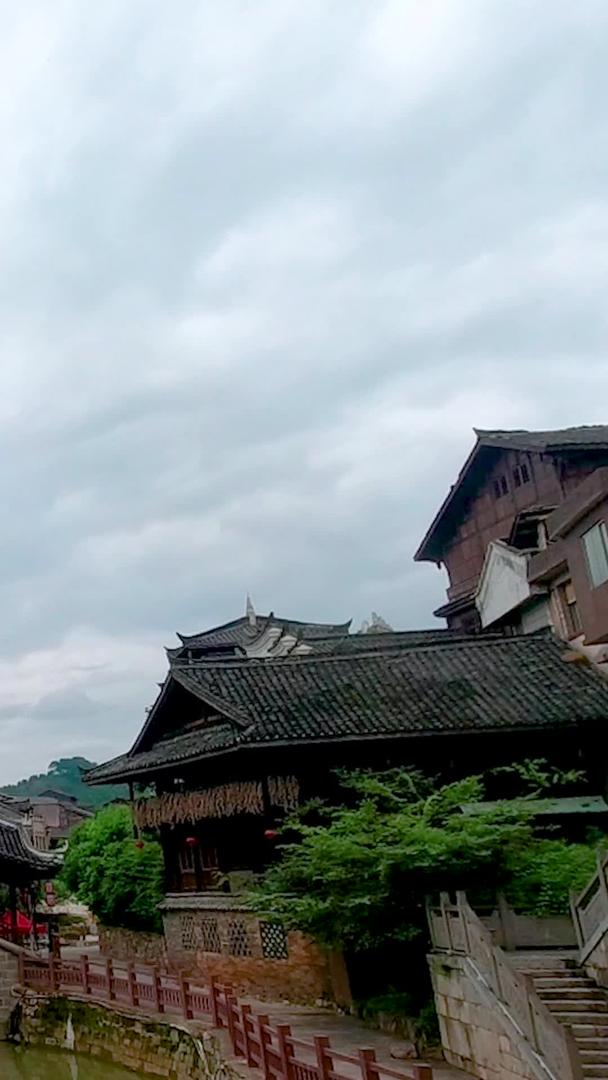贵州凯里增冲鼓楼风光延时视频的预览图