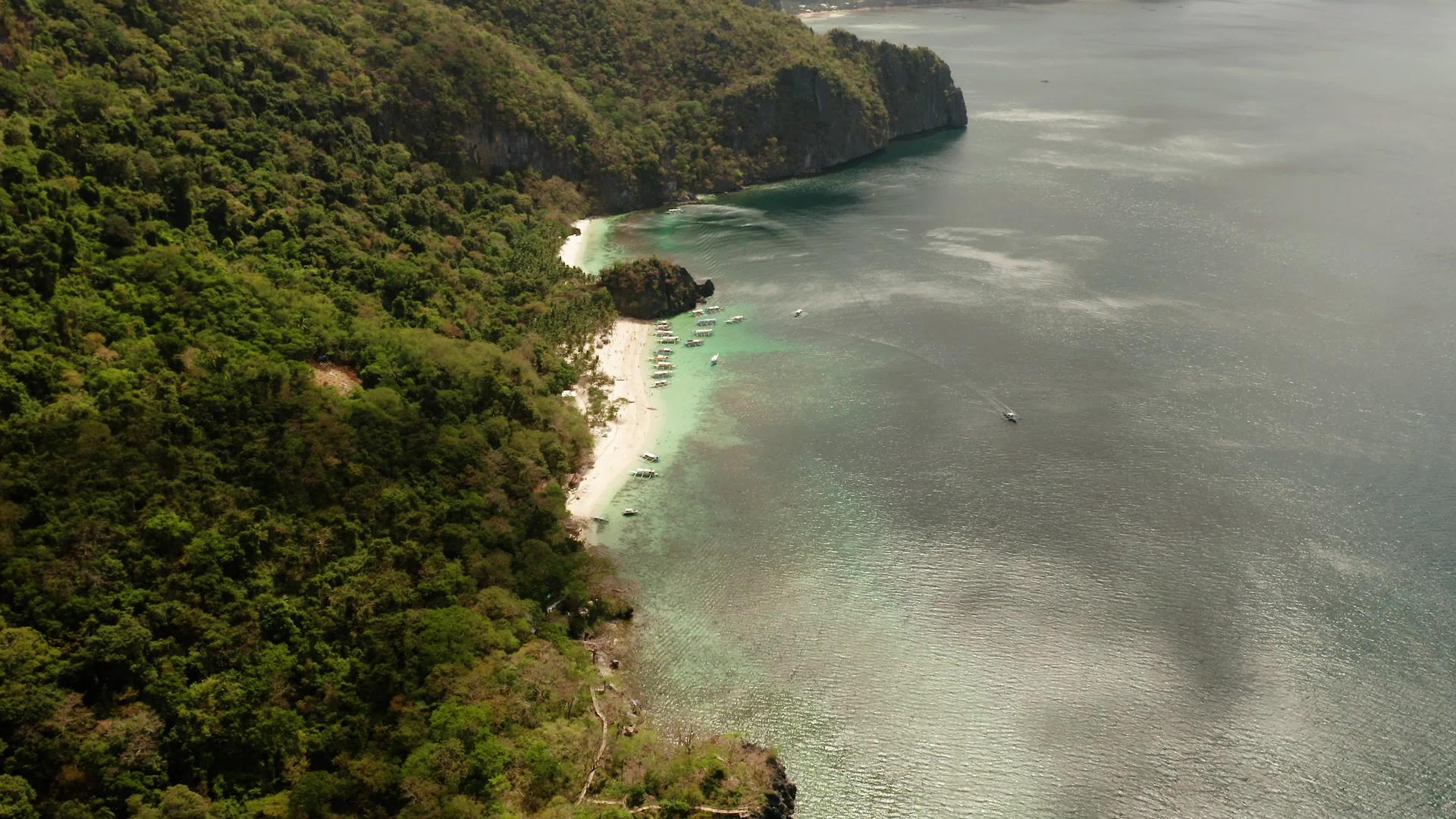 热带海水环礁湖和海滩菲利平斯河视频的预览图