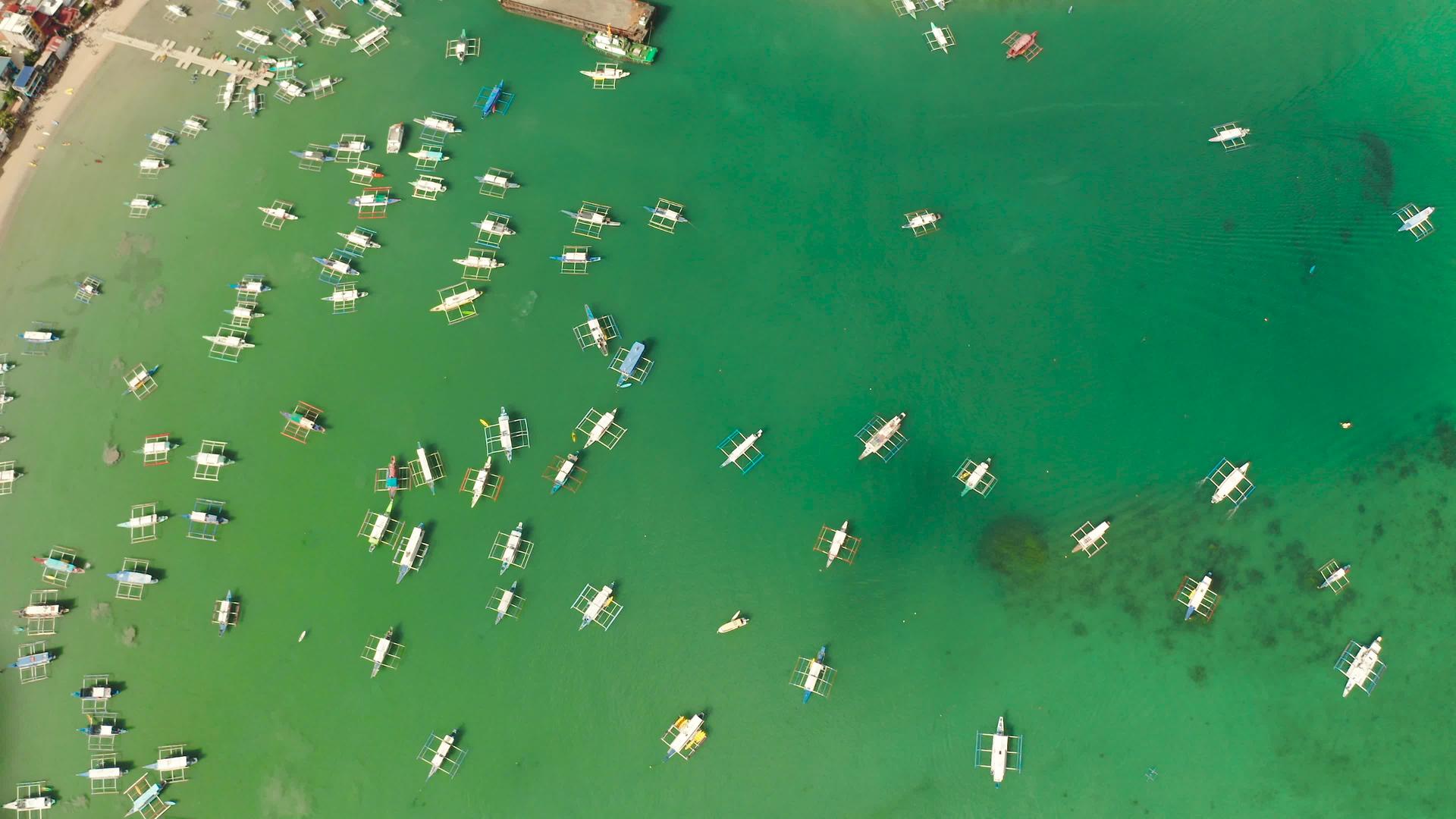 蓝水湾旅游船视频的预览图