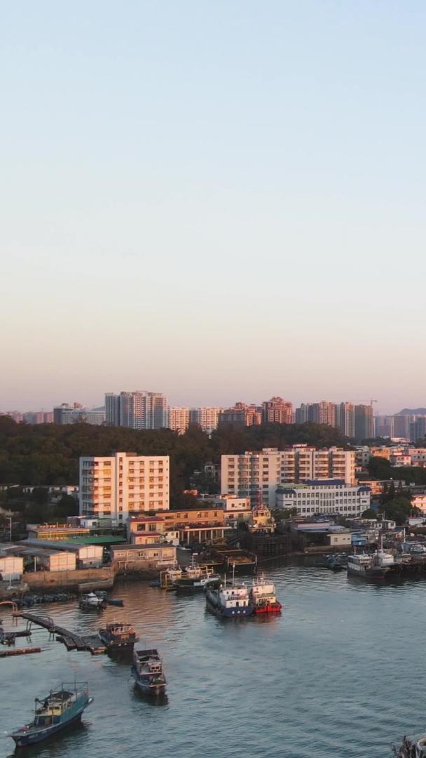 广东惠州海边小渔村自然风光城市素材视频的预览图