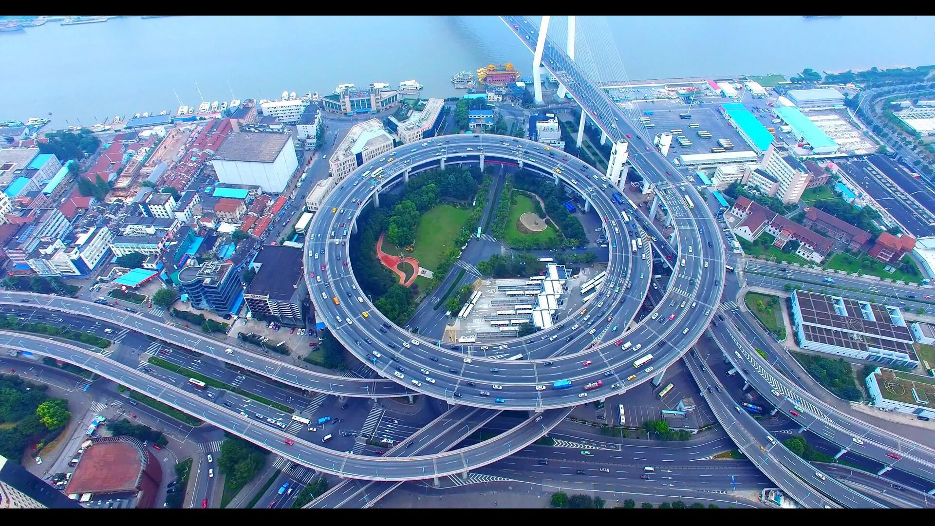 上海黄浦江南浦大桥视频的预览图