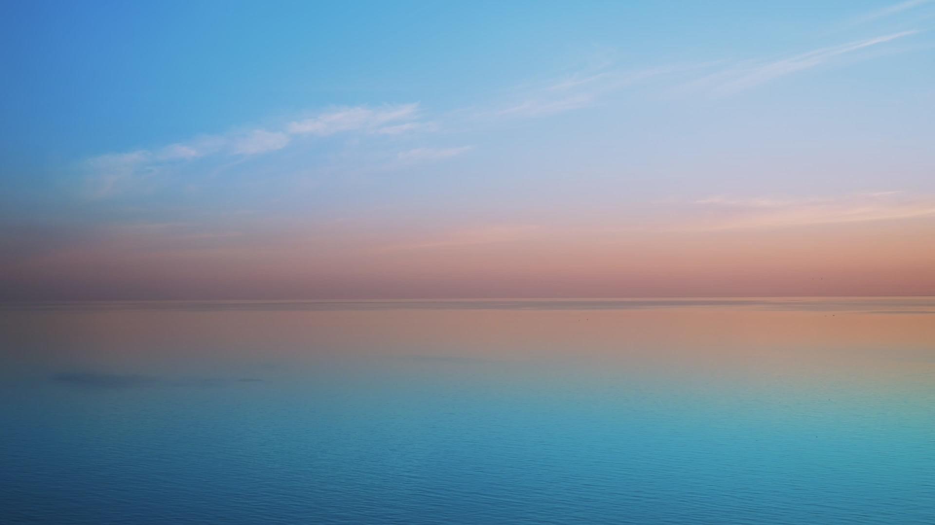 一部美丽的日落海洋电影视频的预览图