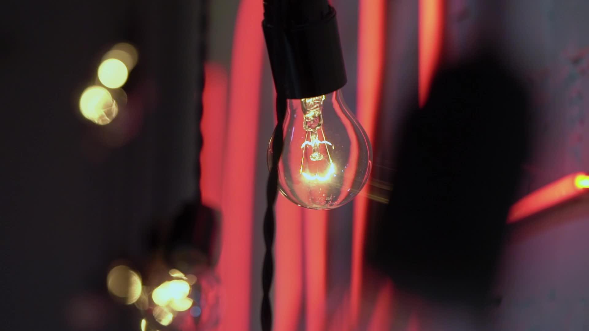 室内电灯灯泡视频的预览图