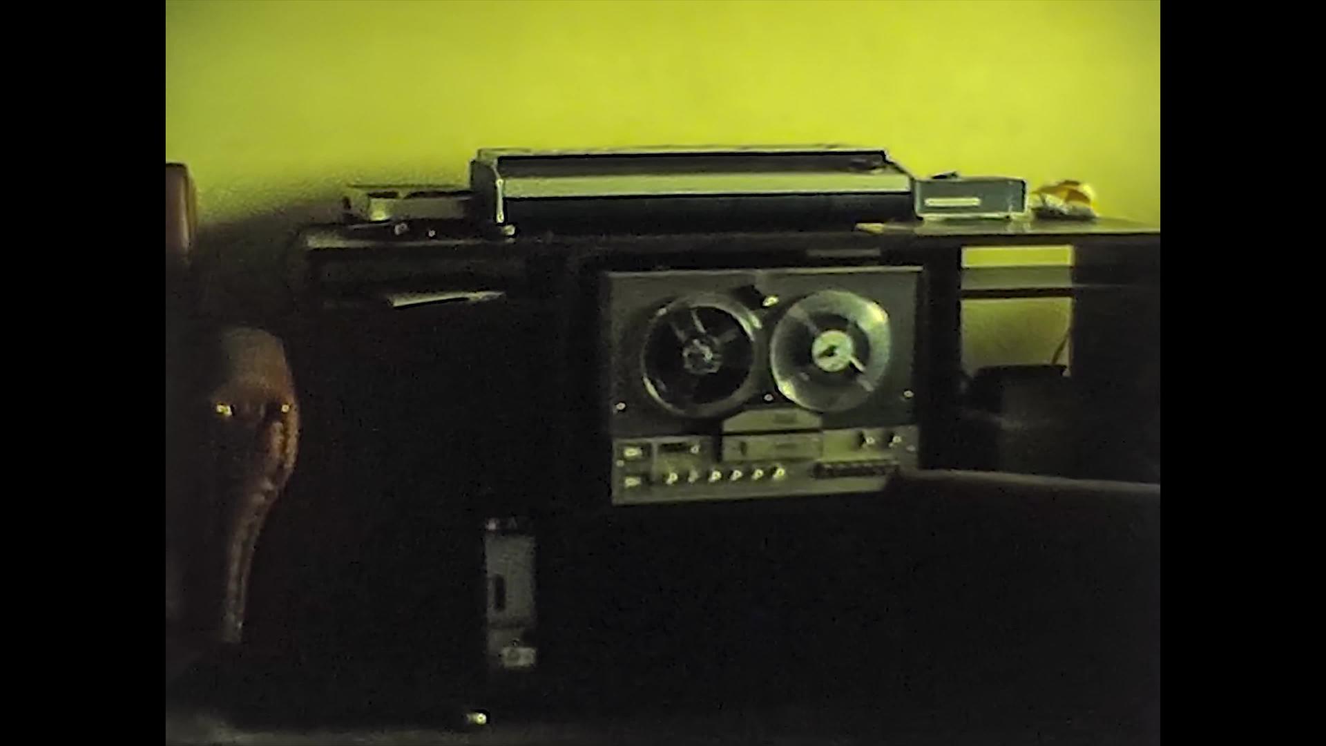 1975年古代视听设备视频的预览图