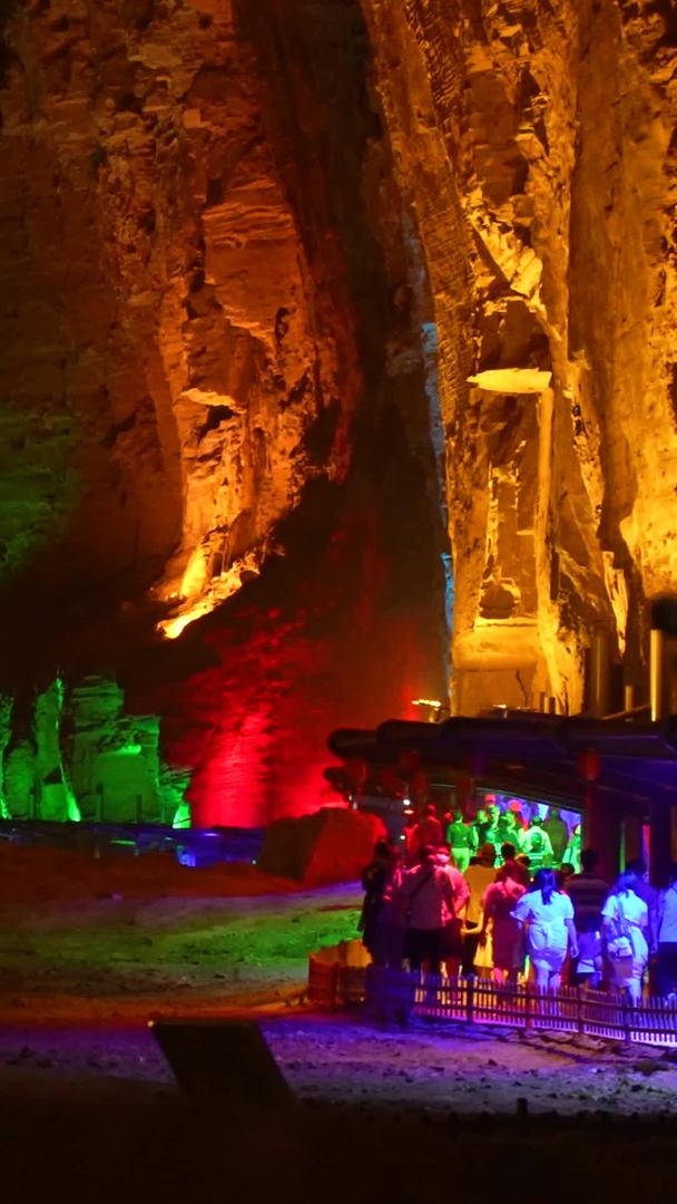 世界第二大天然洞穴湖北恩施利川5A级旅游景区腾龙洞材料合集视频的预览图