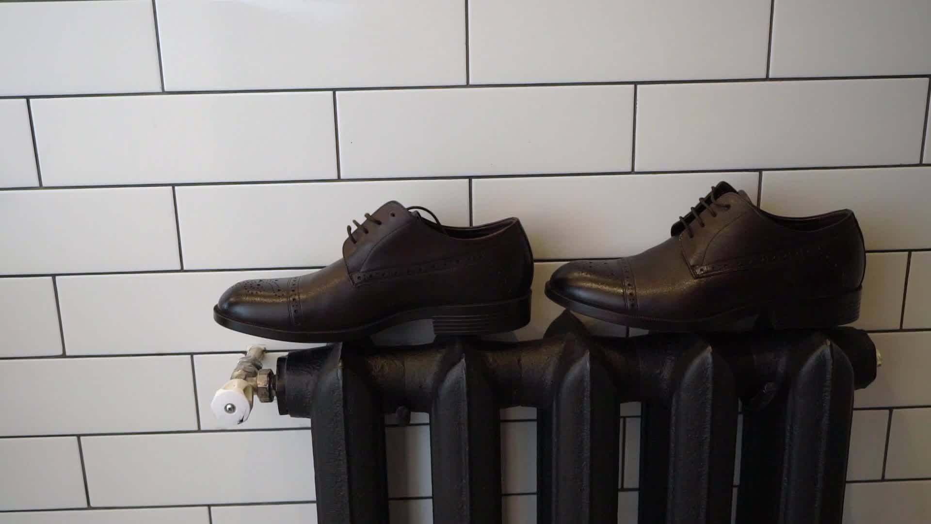 时尚皮鞋服装皮鞋视频的预览图