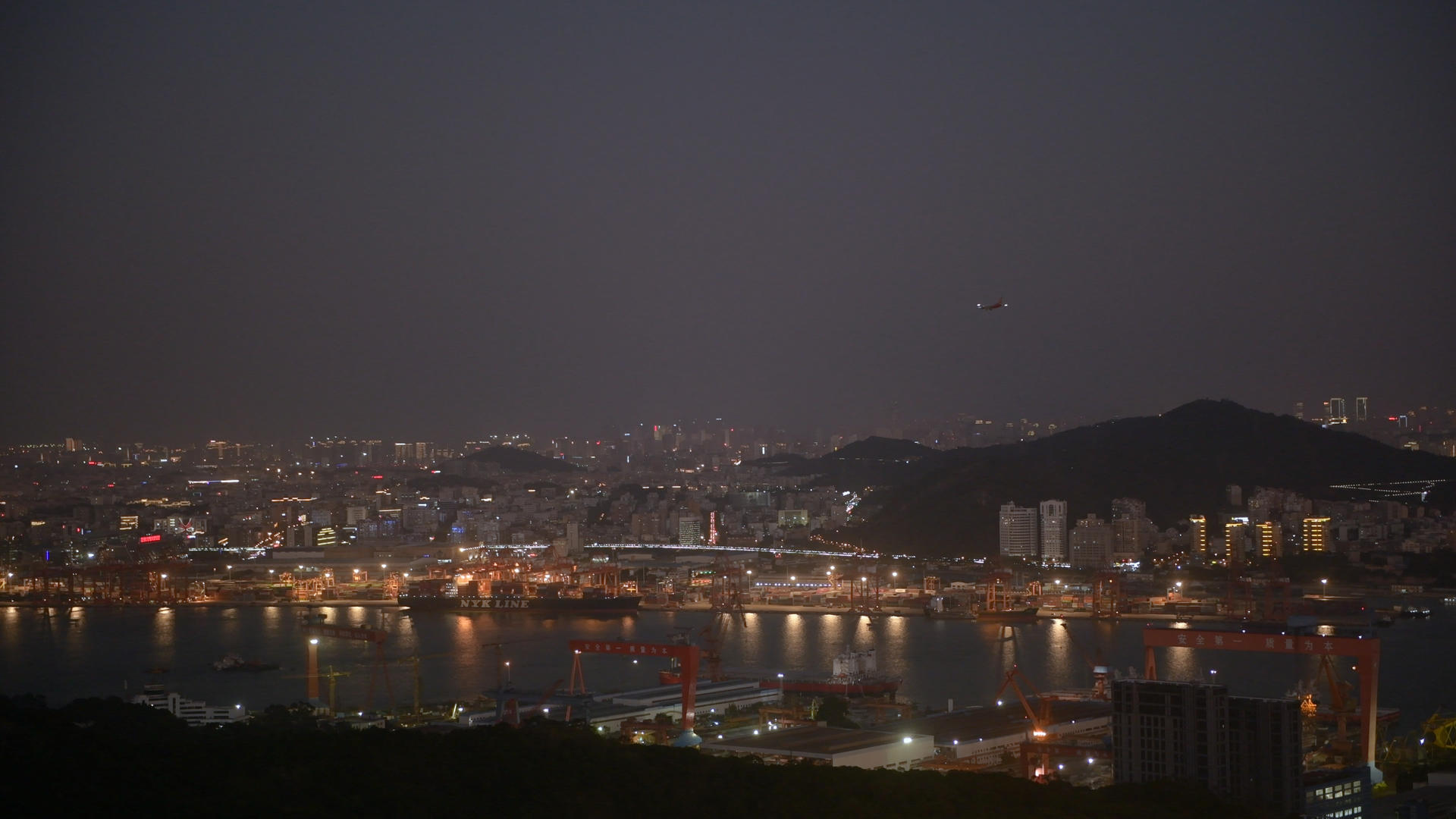 4k实拍城市夜色合集视频的预览图