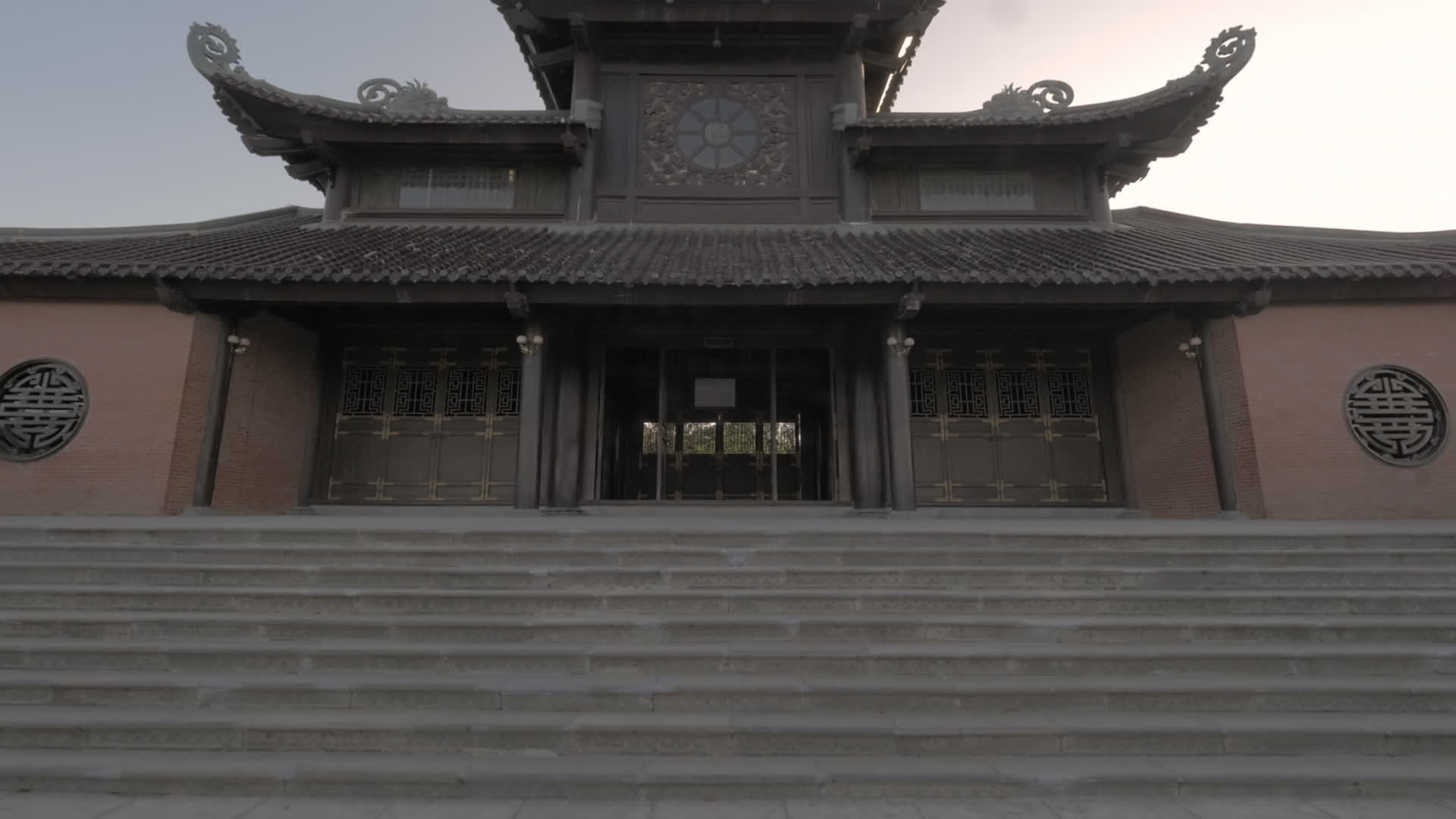 拜丁寺视频的预览图