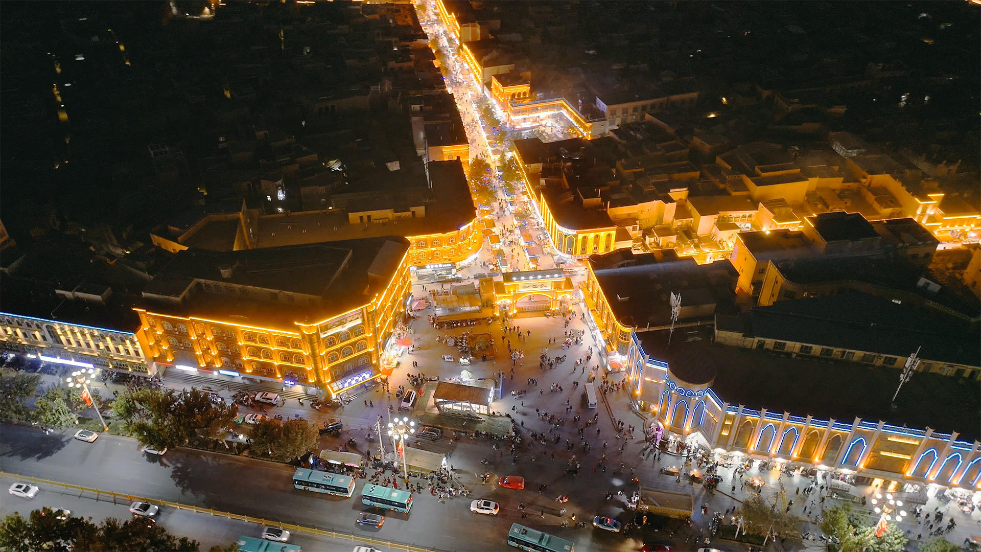 新疆喀什古城4K夜景视频的预览图
