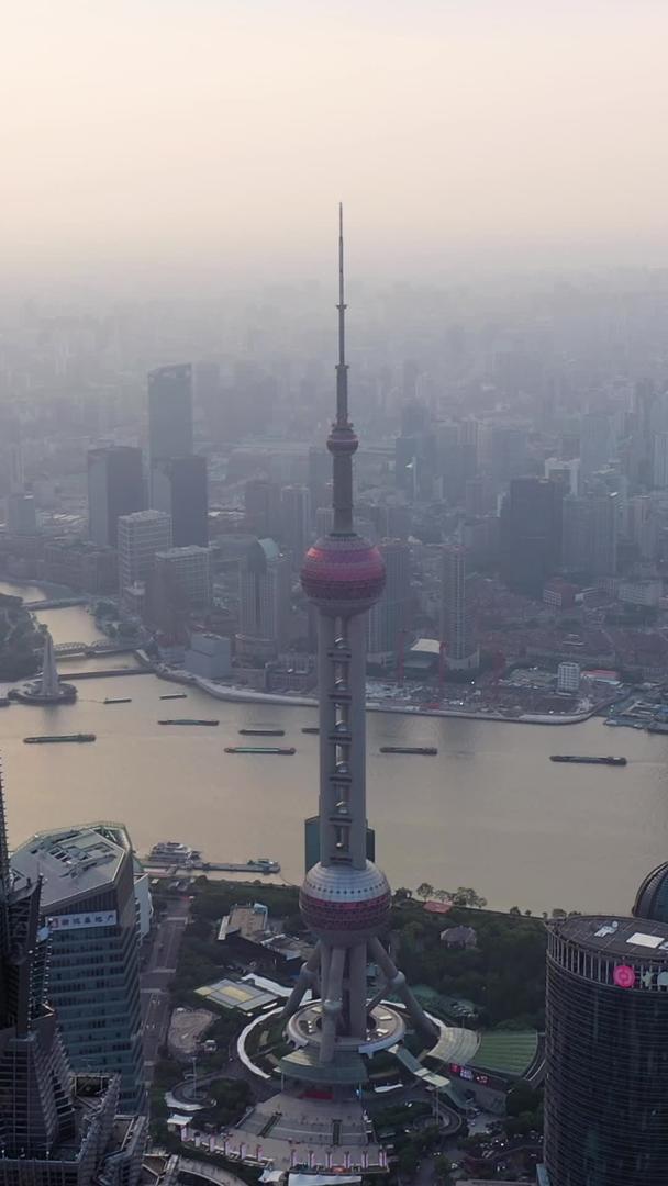 俯瞰上海全景视频的预览图