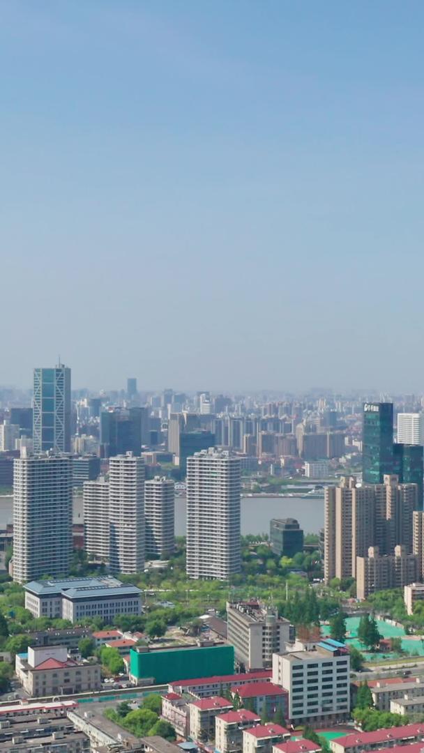 上海陆家嘴城市天际线视频的预览图