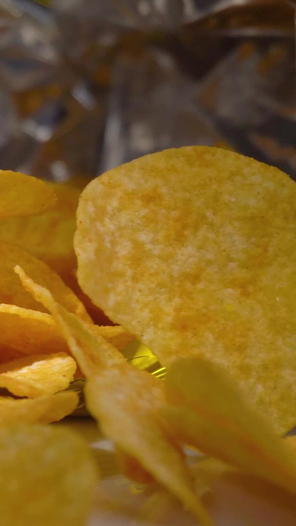 垃圾食品薯片美食视频的预览图