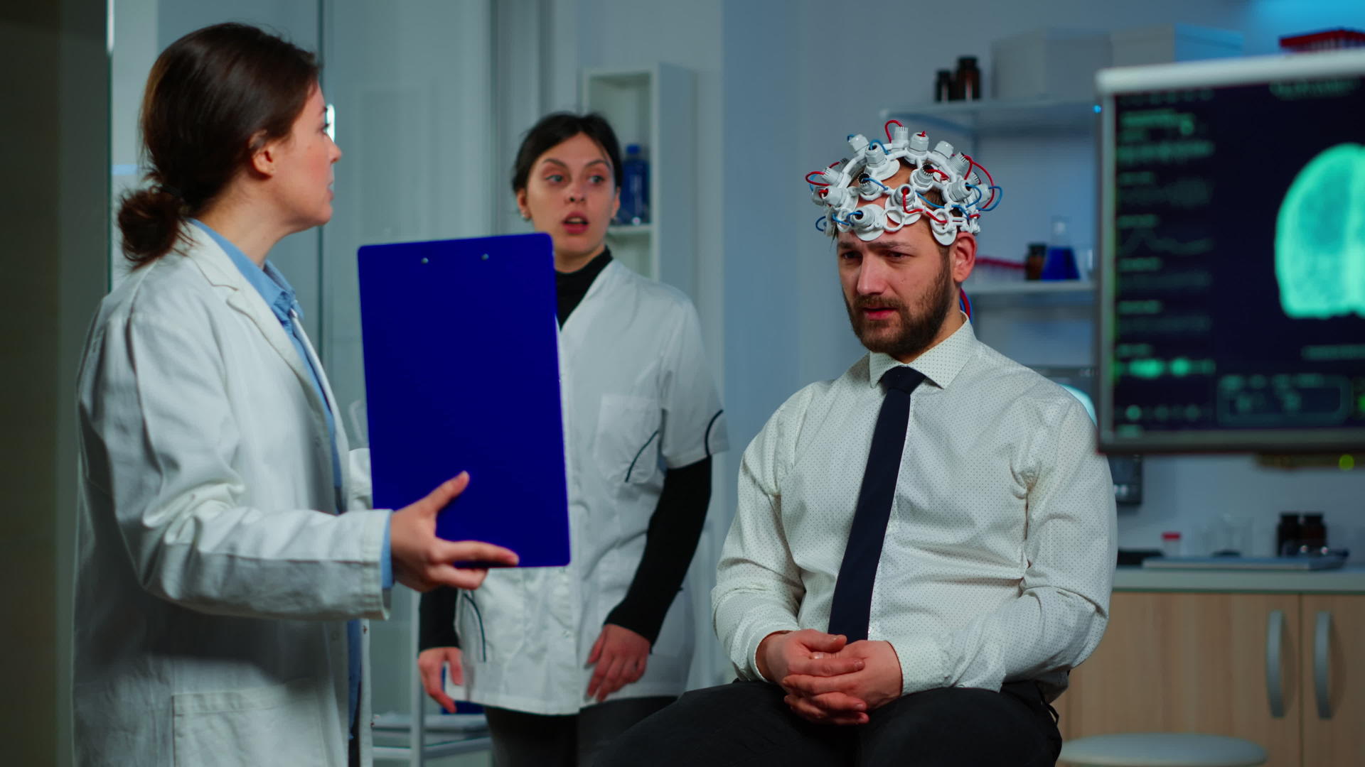 神经科学家显示脑病剪贴板治疗；脑病视频的预览图