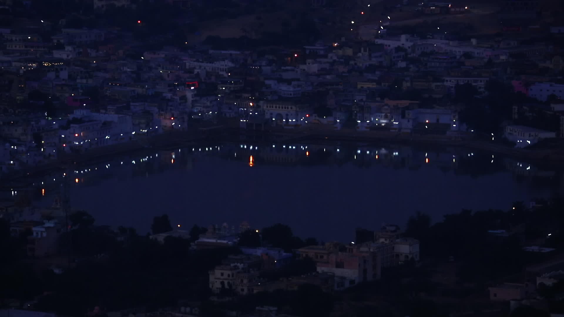施特加和圣湖在夜间视频的预览图