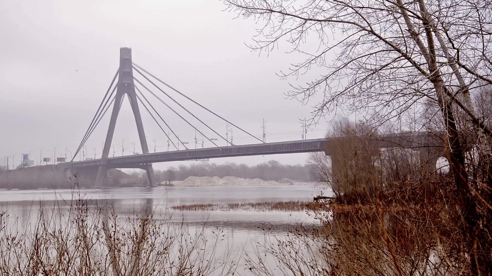 摩斯科夫斯基桥视频的预览图
