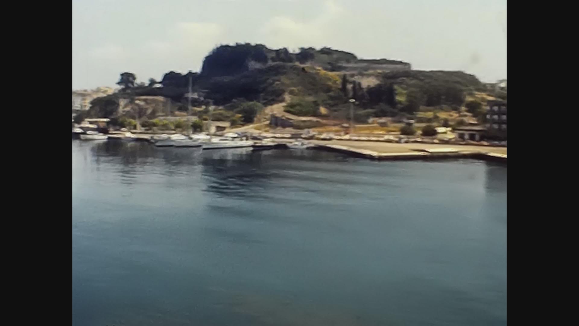 78年Corfu港口3视频的预览图