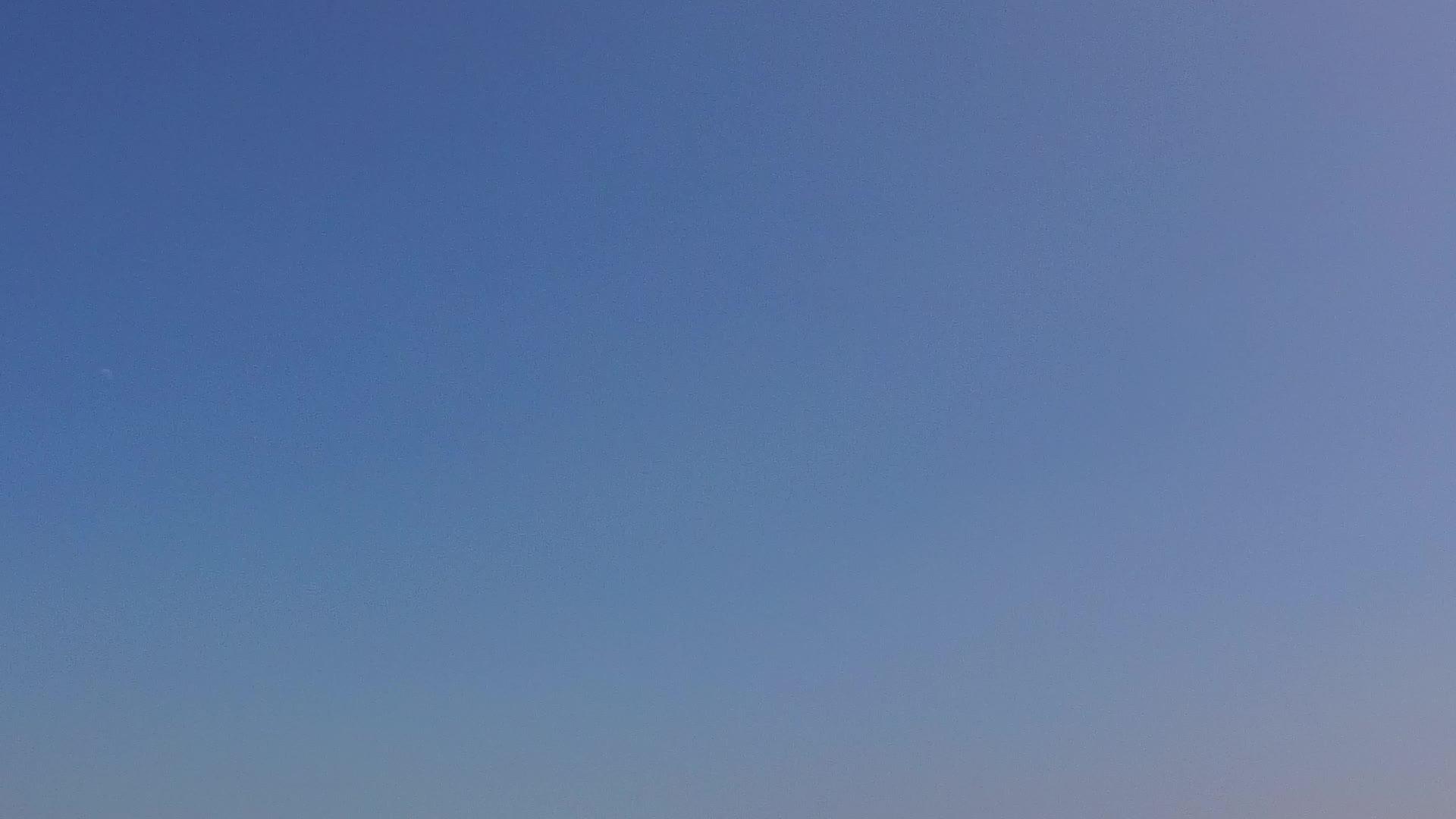 白沙背景透明水热带海岸海滩度假视频的预览图