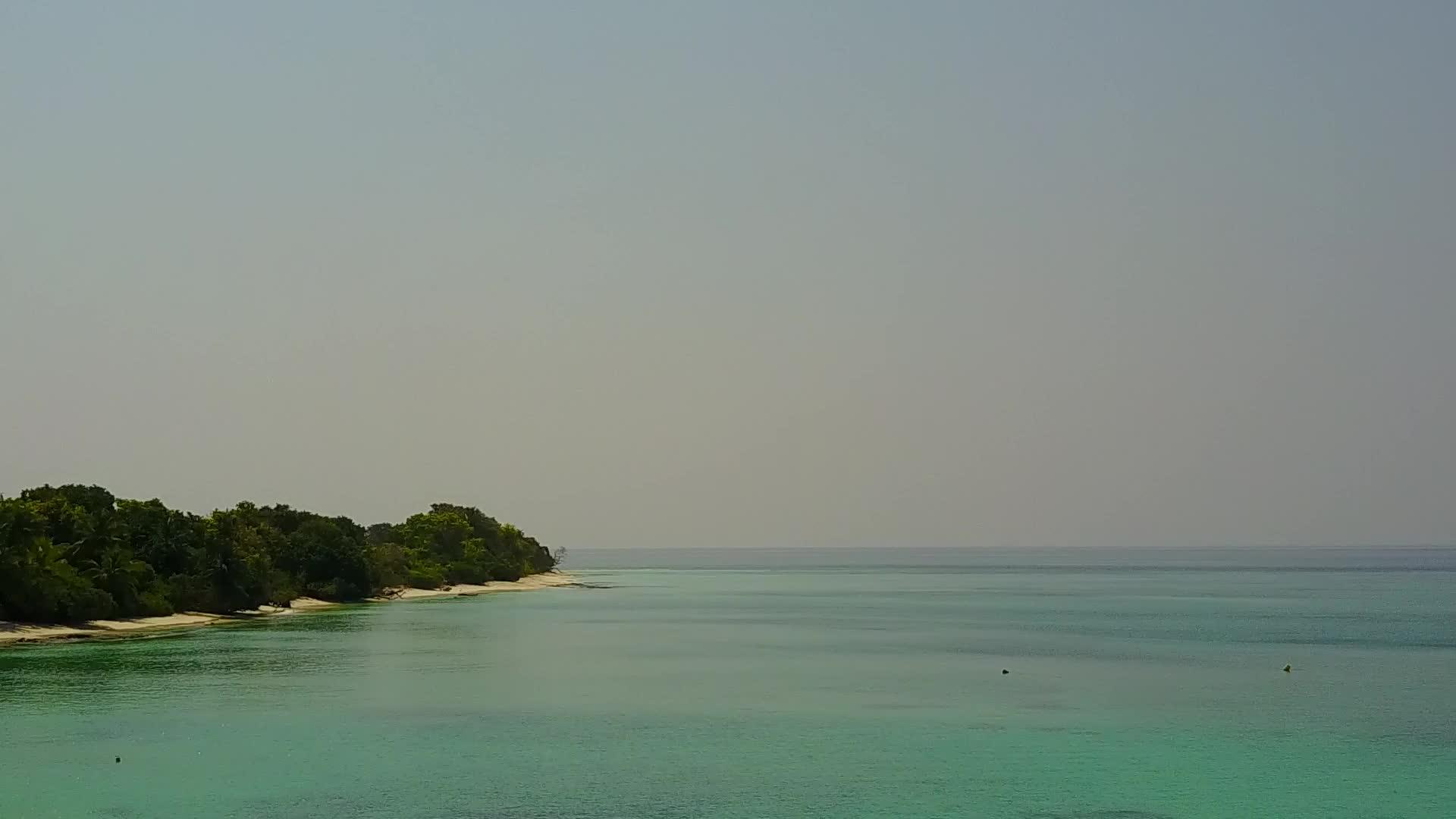 环礁湖海滩生活方式的空中无人驾驶飞机天空视频的预览图