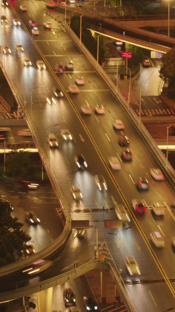 延时摄影航拍城市交通夜景灯光车流素材视频的预览图