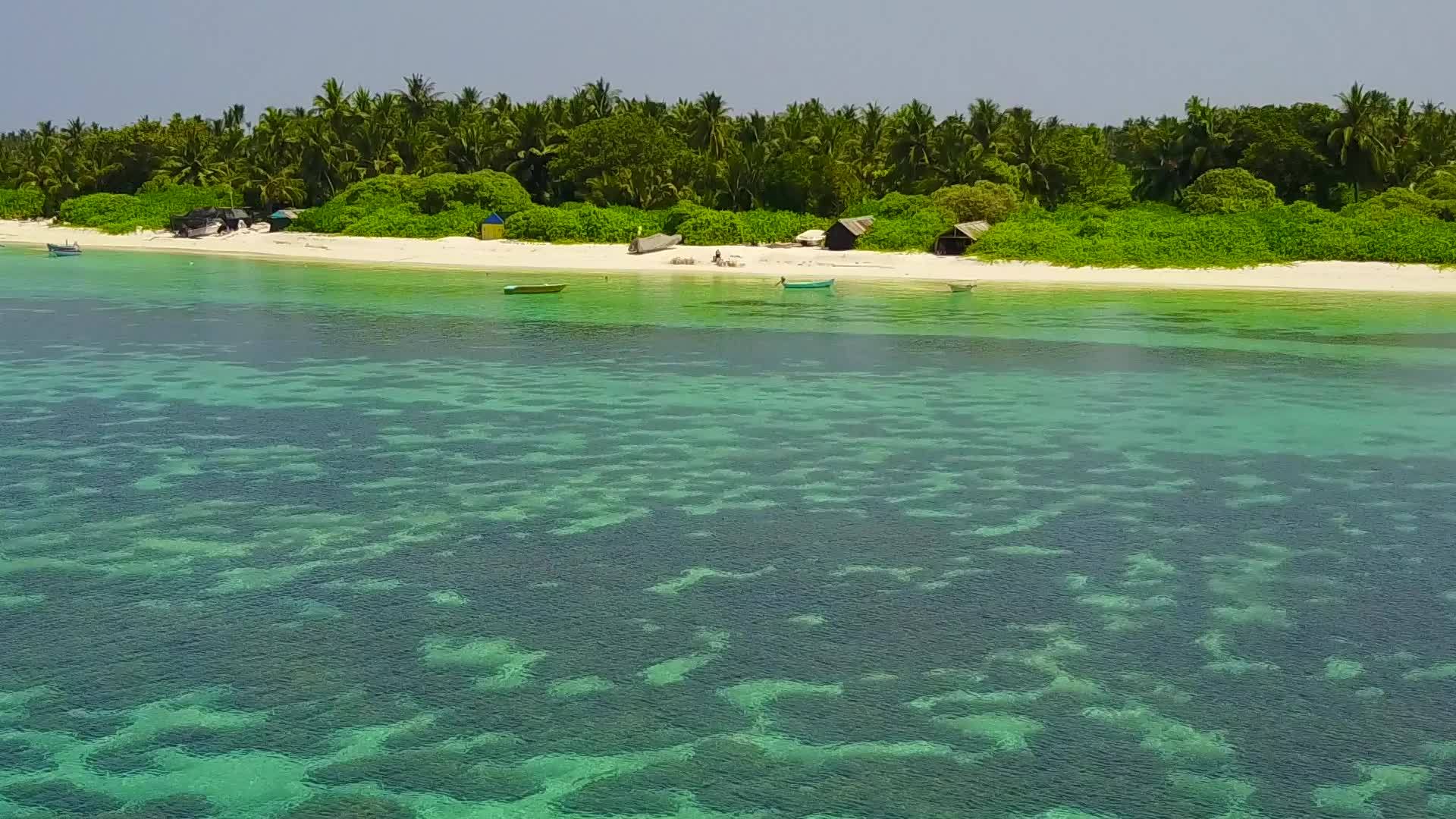 阳光明媚的豪华旅游海滩度假摘要视频的预览图