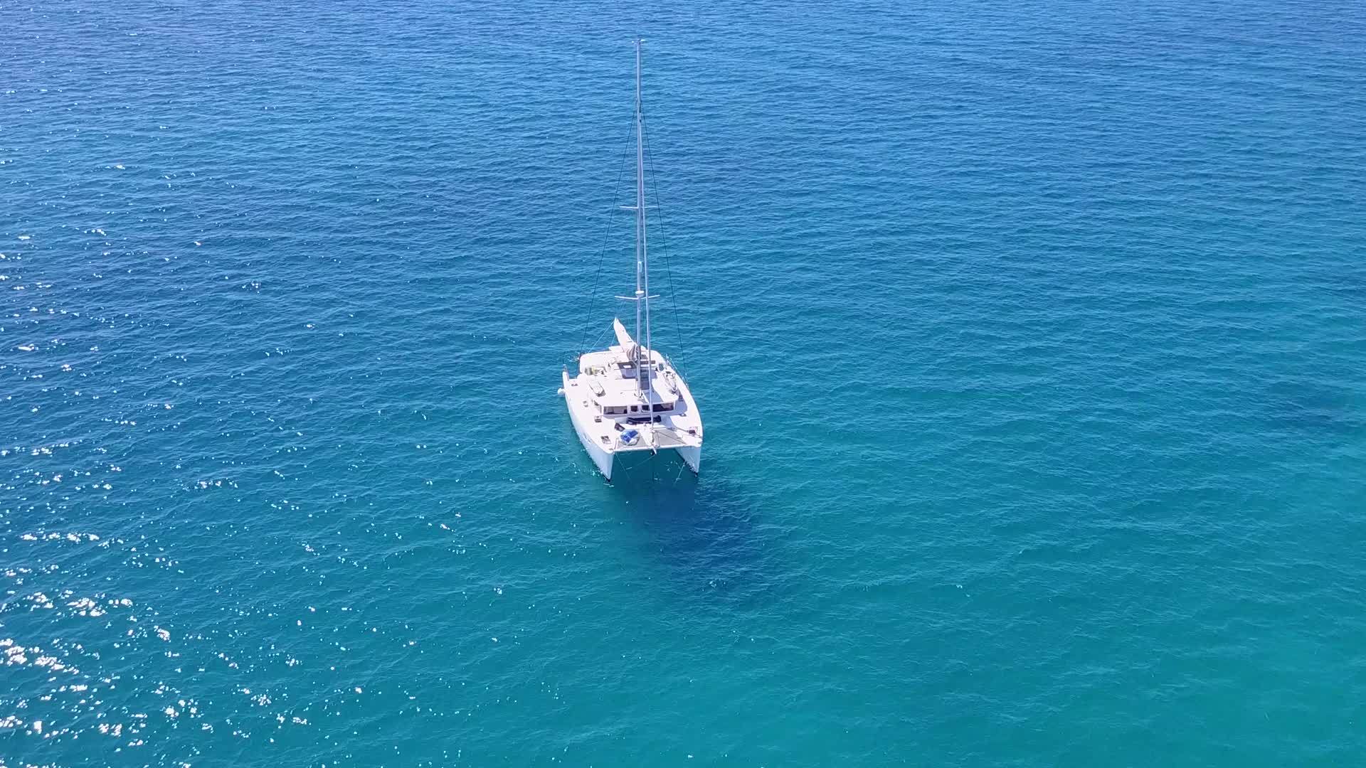 海洋海岸海滩冒险以蓝海和沙巴附近的清洁海滩为例视频的预览图