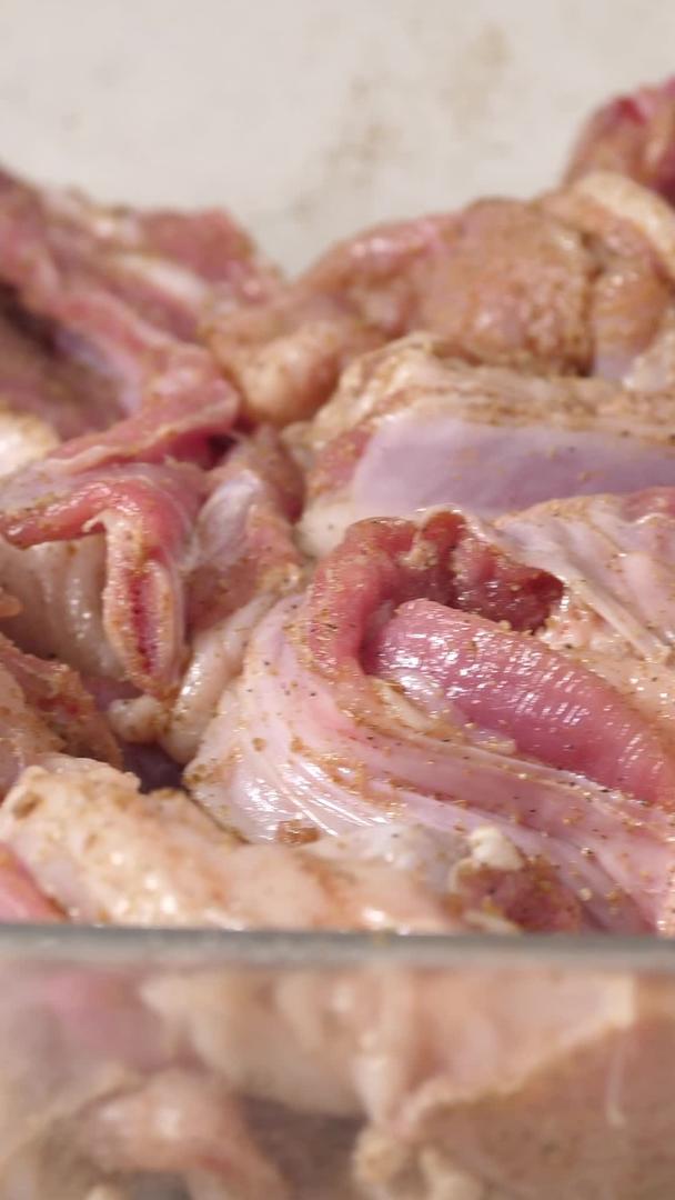 提升羊排腌制视频的预览图