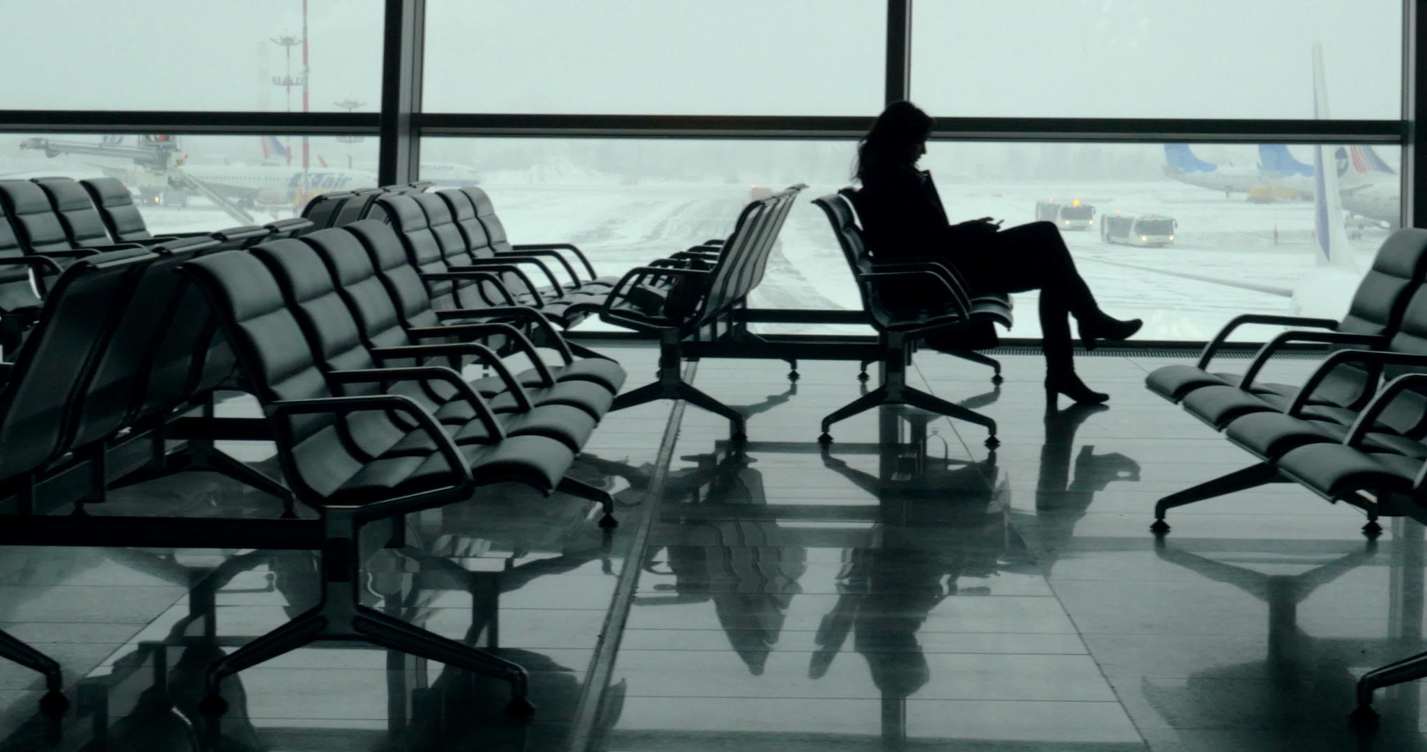 莫斯科Vnukovo机场旅客休息室视频的预览图