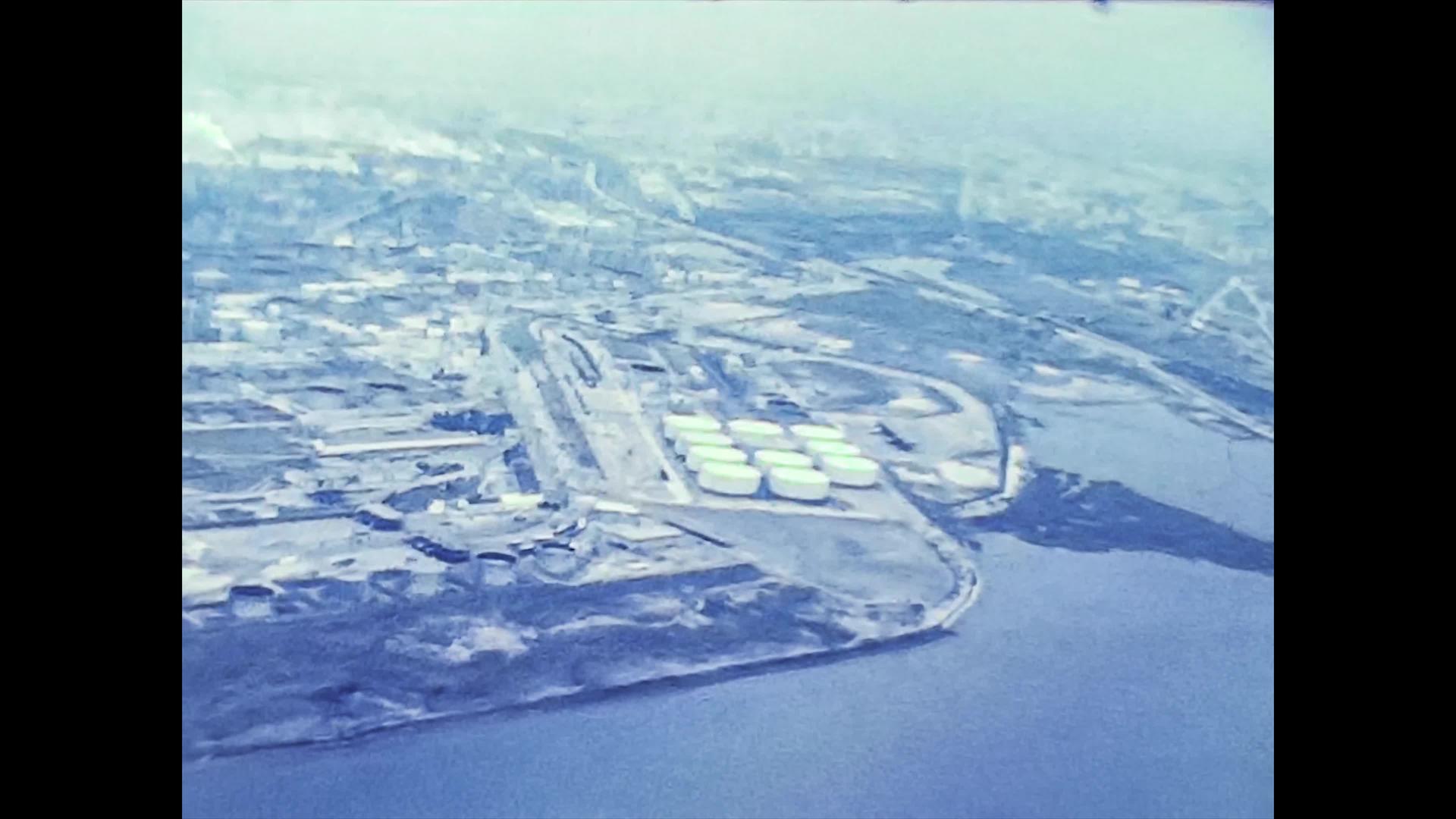 1976年米兰2的空中观察视频的预览图