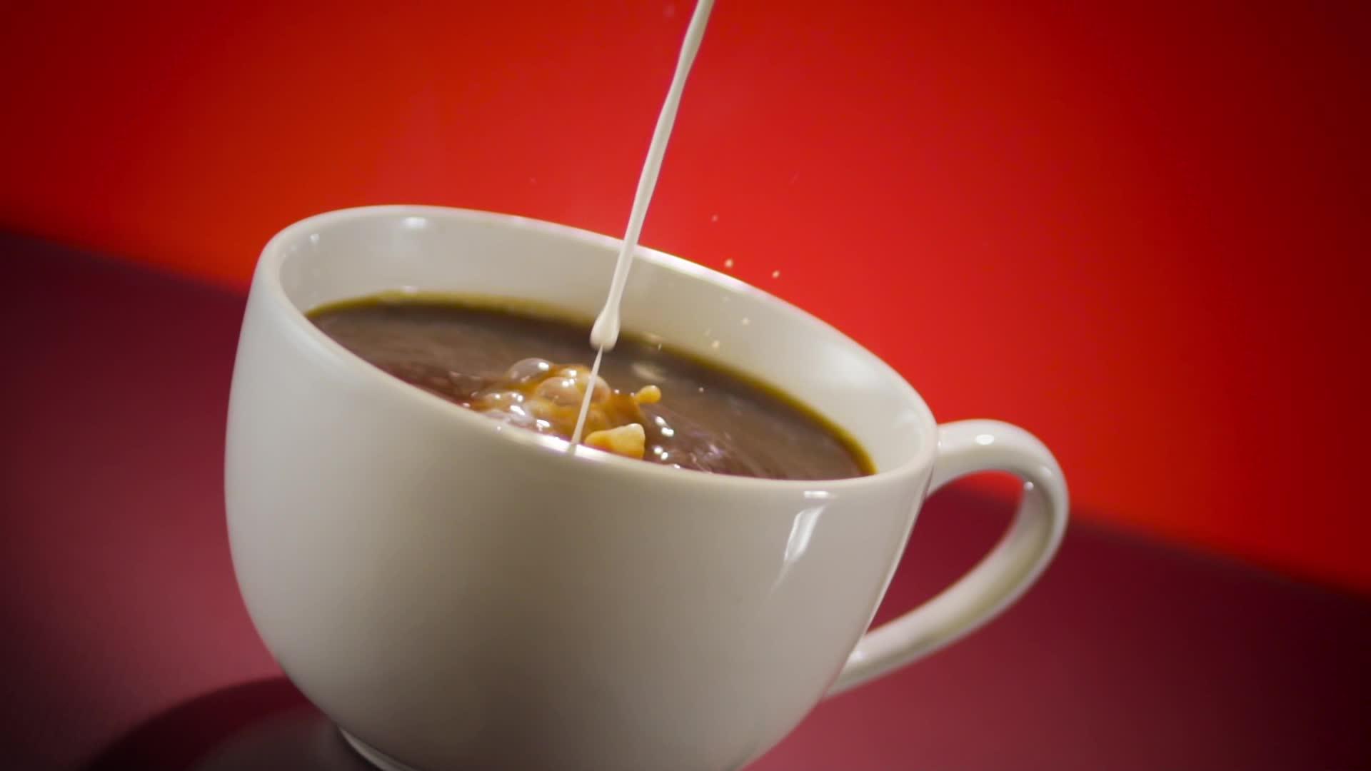 热咖啡加奶油视频的预览图