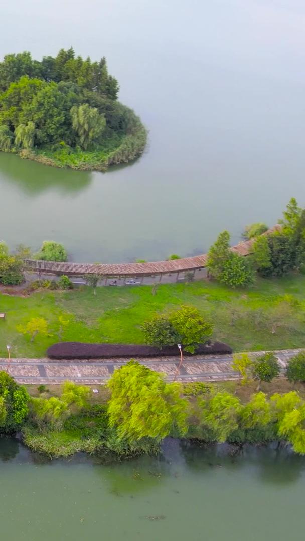朱家角大淀湖上海4A风景区道路航拍集合集中视频的预览图