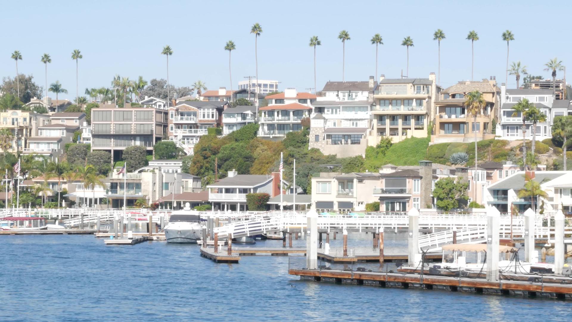 太平洋沿岸的豪华房地产美国加利福尼亚州纽波特视频的预览图