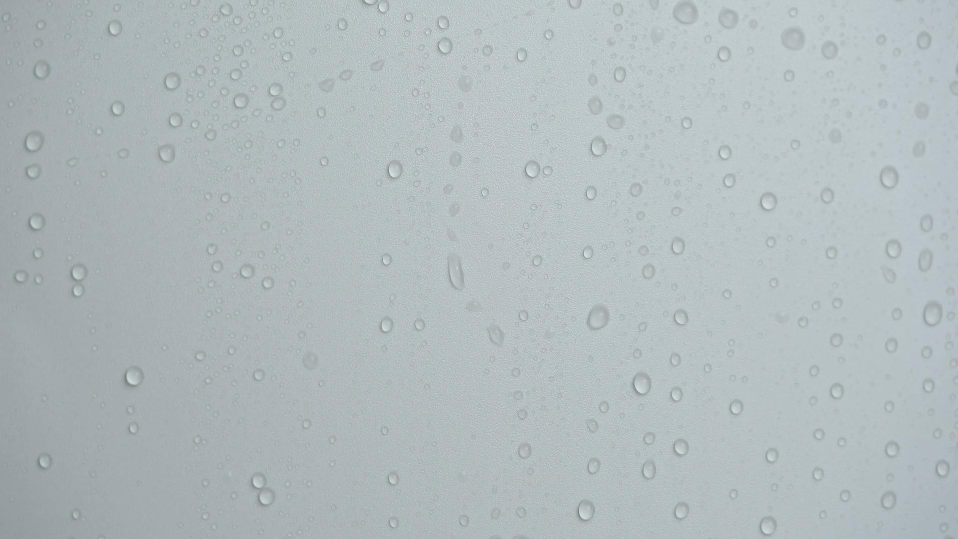 水滴的白色背景视频的预览图