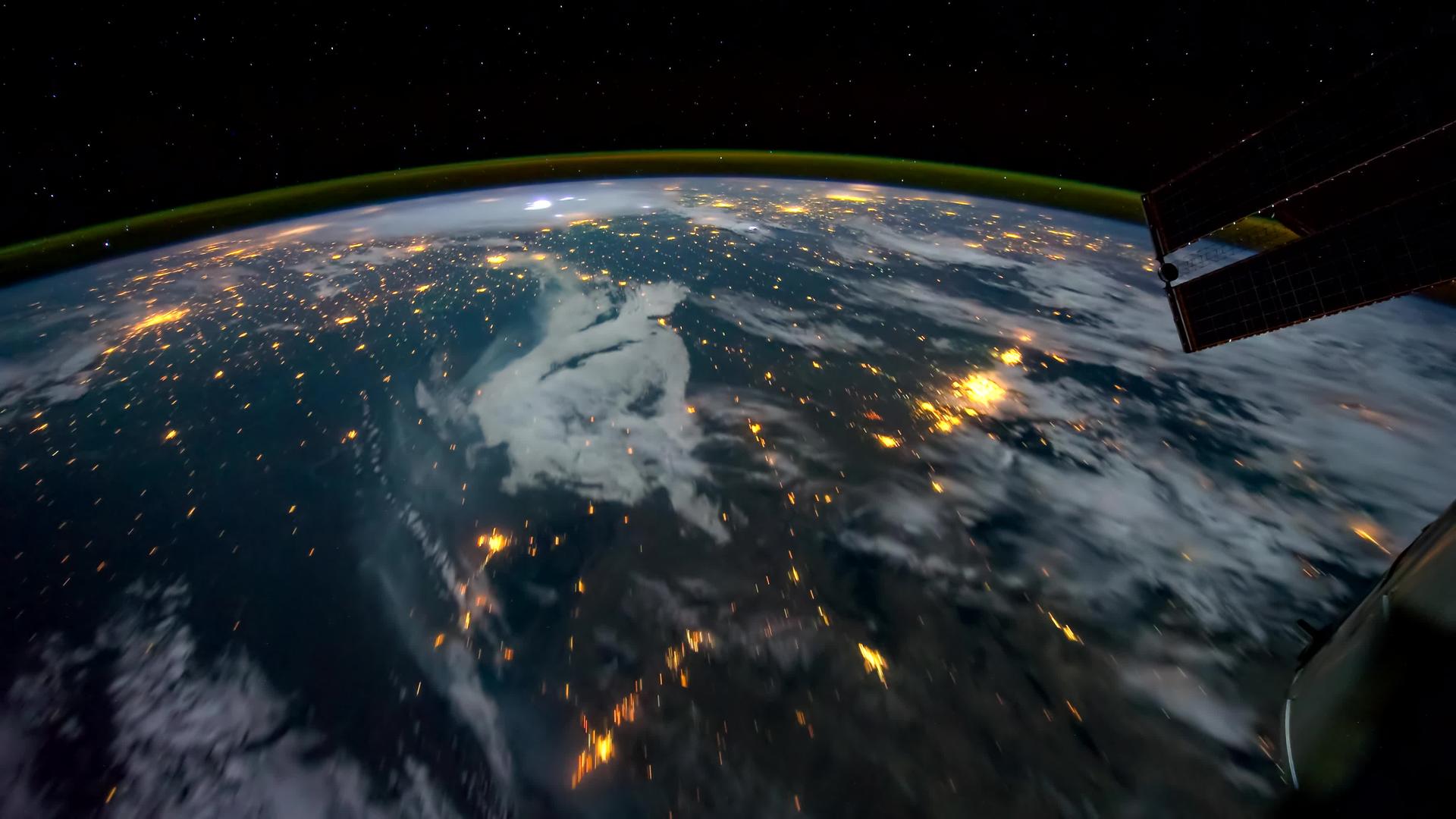 国际空间站国际空间站地球行星夜景空间视图视频的预览图