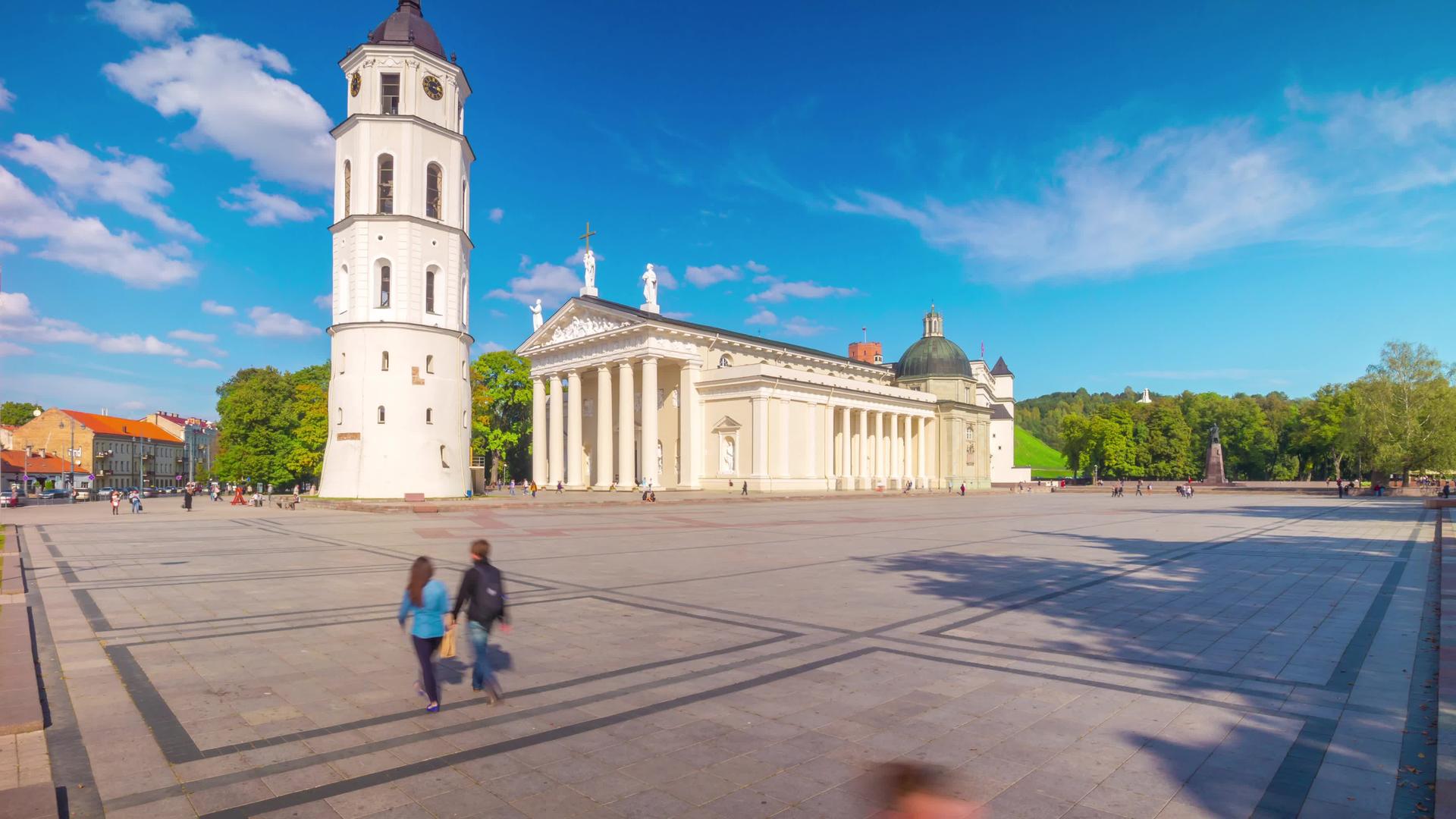 利图亚州维尼乌斯大教堂广场4k折叠全景时间视频的预览图