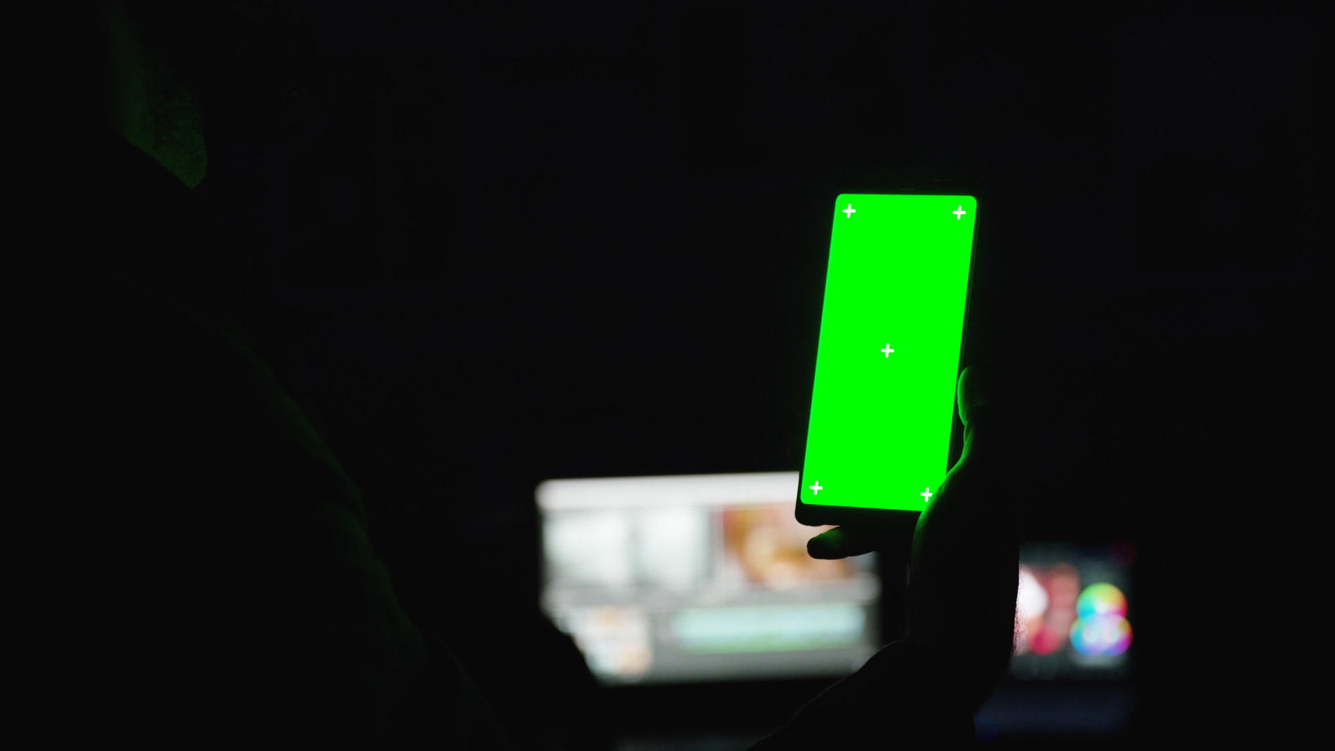 智能手机配备绿色屏幕模型视频的预览图