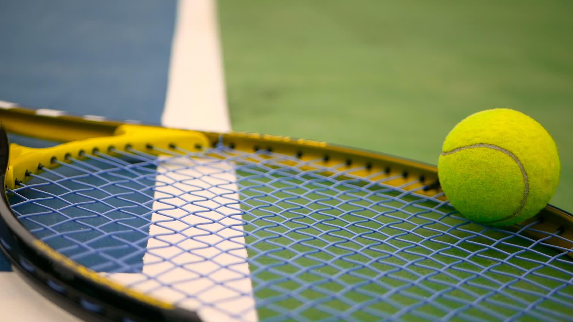体育娱乐的网球设备概念视频的预览图