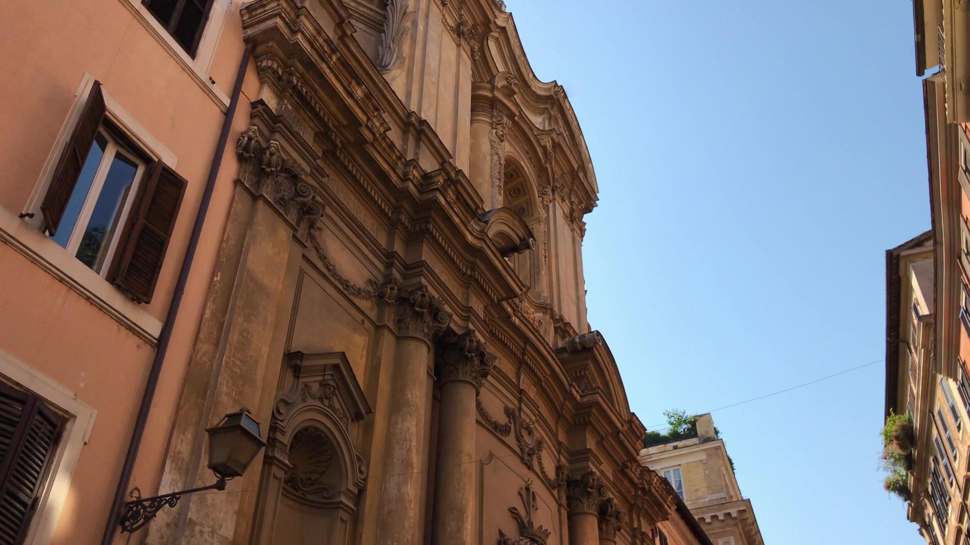 在罗马建造旧建筑的建筑视频的预览图
