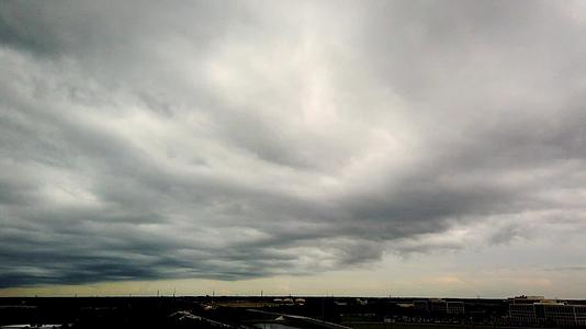奥兰多风暴云orlandousa在天空中快速移动视频的预览图