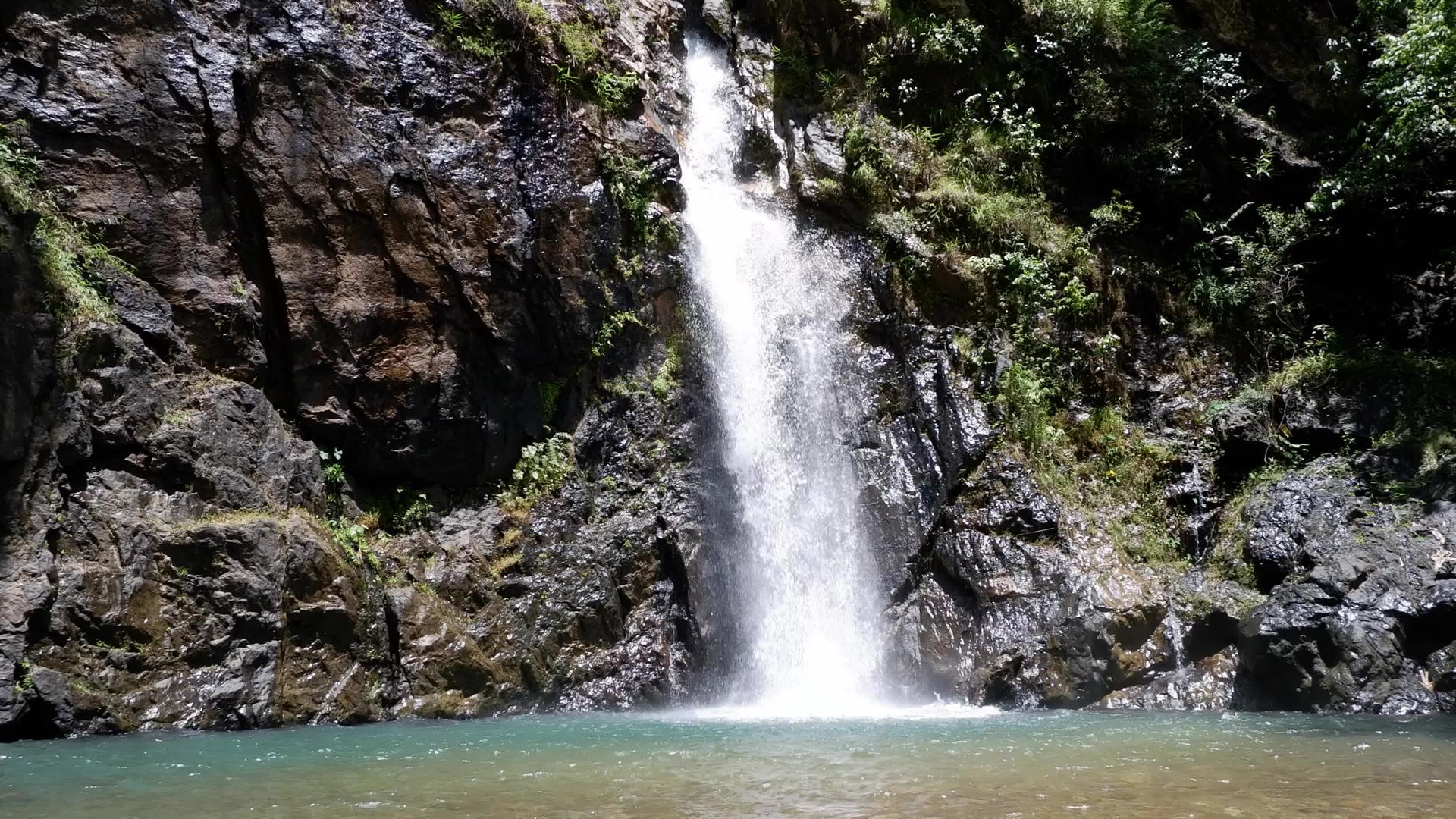 泰国北碧府通帕蓬国家公园Jokkradin瀑布从视频的预览图