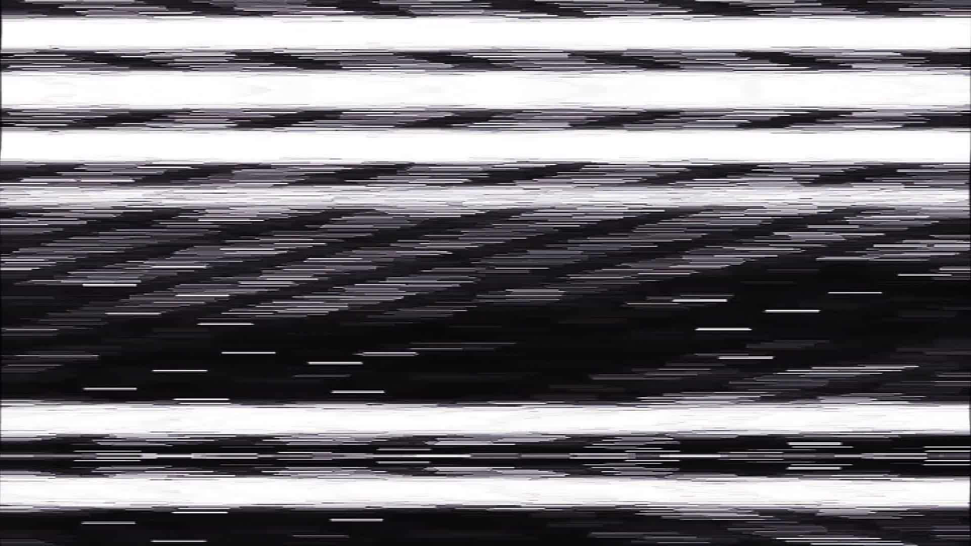 旧的黑色背景视频中的噪音和工艺品视频的预览图