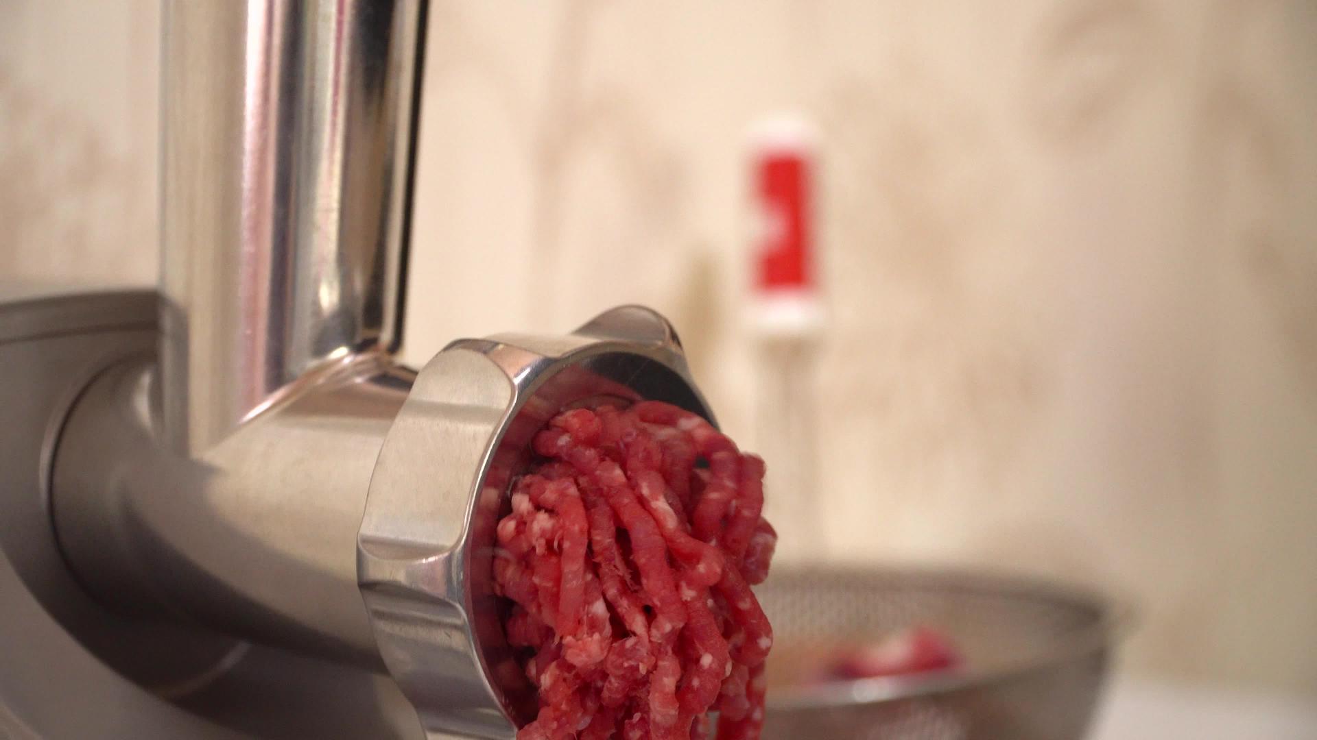 电动肉研磨机视频的预览图