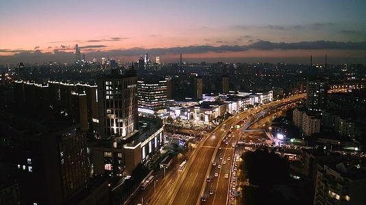 上海浦东城市天际线4K夜景航拍视频的预览图