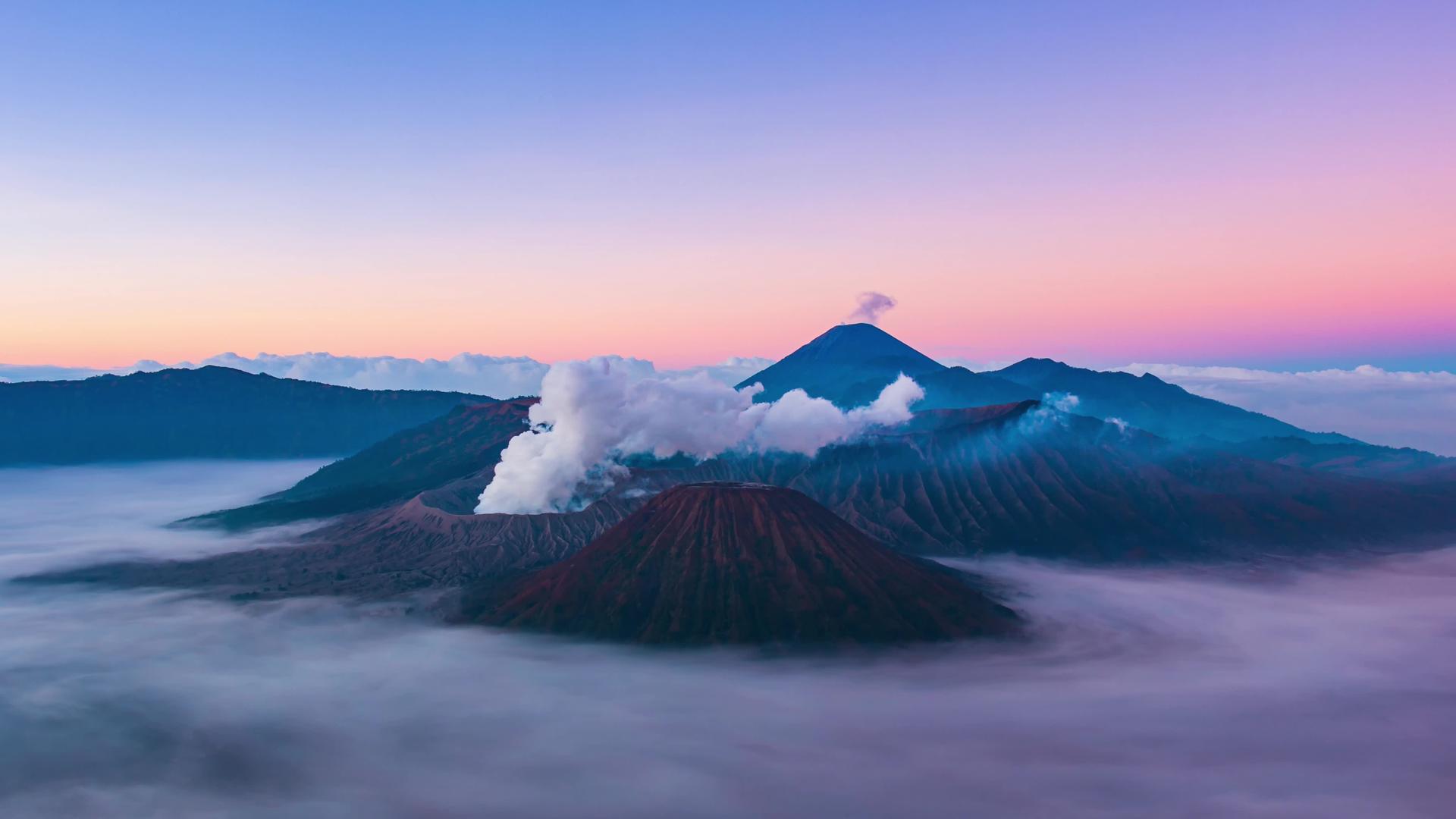 美丽的火山日出时间消失了标志性的自然旅游地点东雅瓦印度视频的预览图